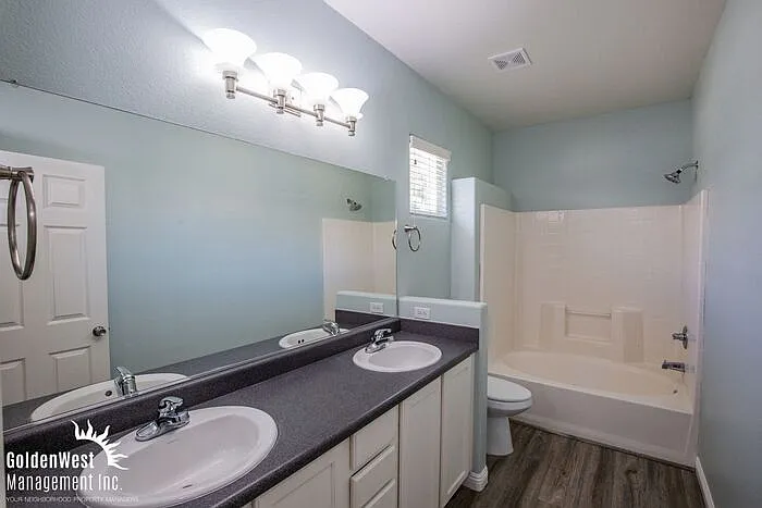 9424 Plover Falls Ave — Photo 8