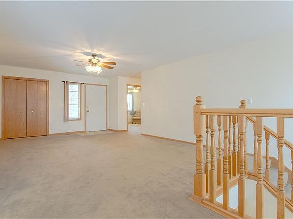 5th image of 1765 Golden Blvd