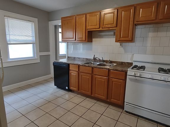 Kitchen- appliances included- stove, dishwasher, fridge, microwave