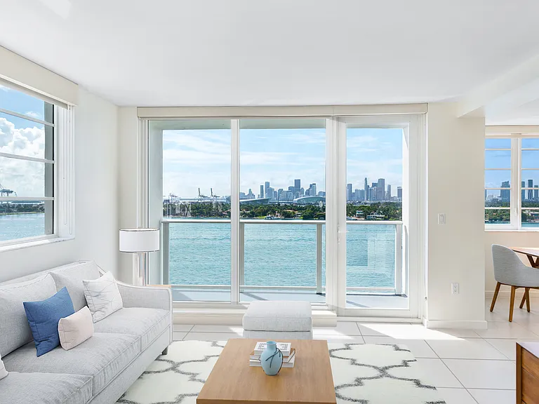 Spacious floorplans with ample natural lighting