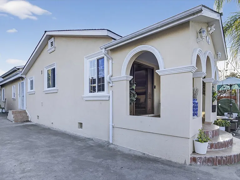 139 Grove Way #A — Photo 29