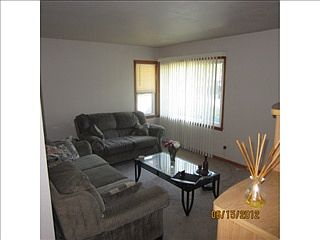 2nd image of 3215 Wesleyan Ave