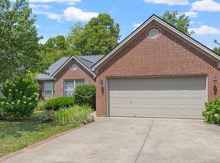 145 Emerson Trl, Georgetown, KY 40324