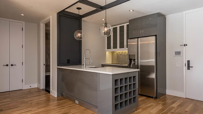 Rented by Nooklyn NYC LLC | media 43