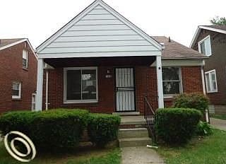1st image of 15450 Fairmount Dr