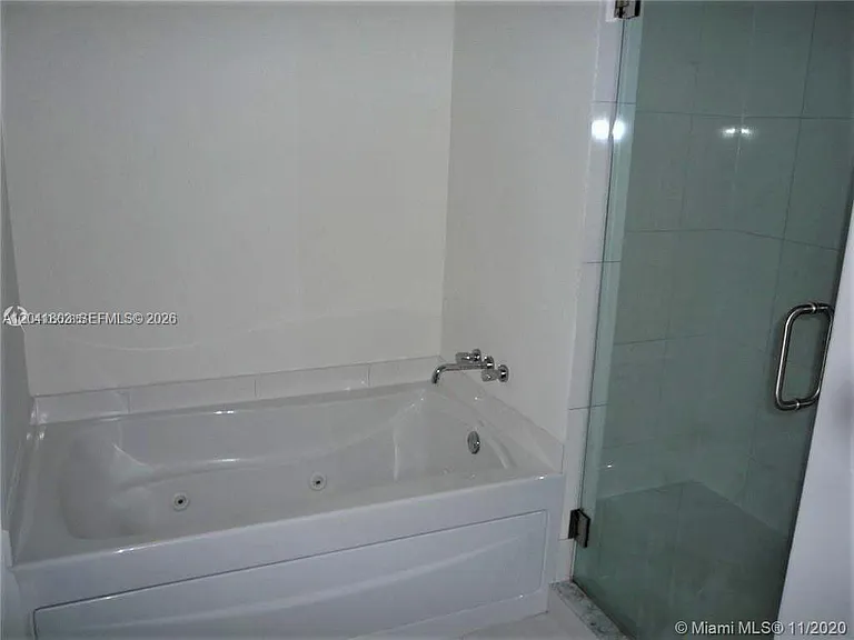 500 Brickell Ave #2604 — Photo 13