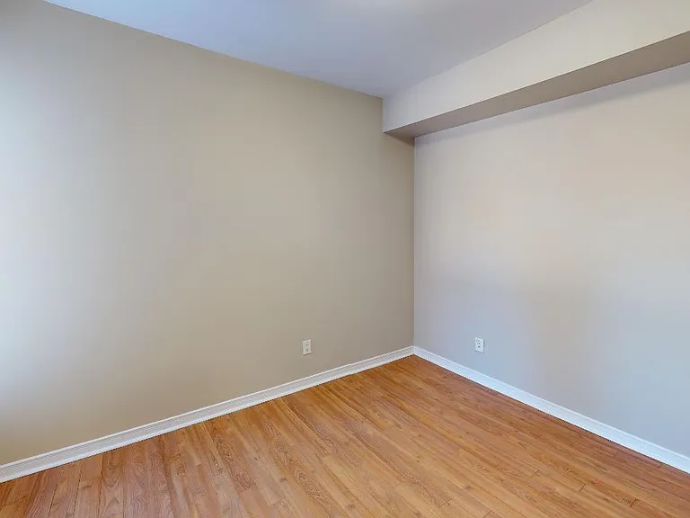 1230 Emperor Ave — Photo 24