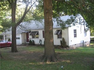 7727 Sni A Bar Rd, Kansas City, MO 64129