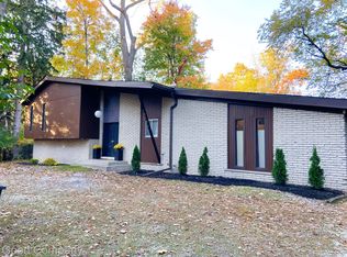 19594 Mahon St, Southfield, MI