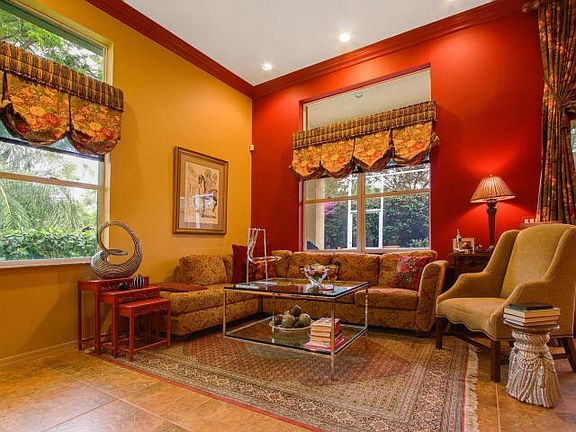 5th image of 7026 Veneto Dr