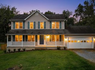 252 Foothill Ln, Harpers Ferry, WV 25425