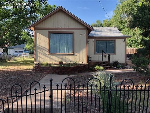 2nd image of 2510 E Dale St