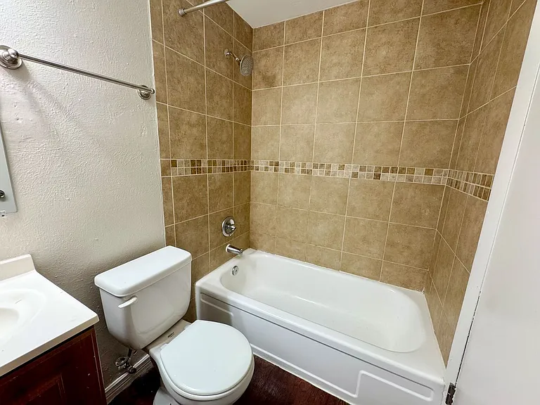 1400 W Mississippi Ave #207 — Photo 4
