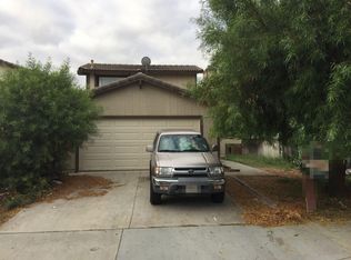 453 Cherry Vista Dr, Perris, CA 92571