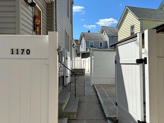 2nd image of 1170 Broad St