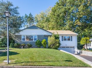 604 Seven Oaks Rd, Orange, NJ 07050
