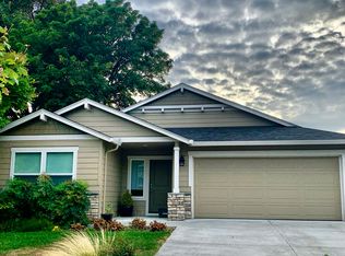916 U St, Vancouver, WA 98661