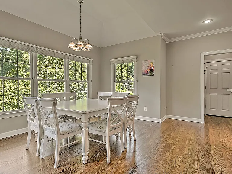 9 Wayland Ct — Photo 8