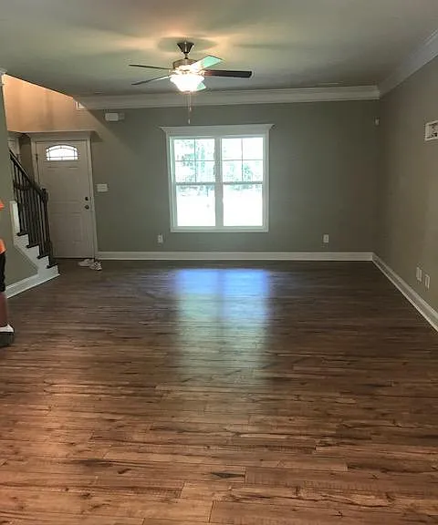 655 Bald Eagle Dr — Photo 2