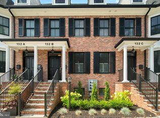 132 N Haddon Ave #B, Haddonfield, NJ 08033