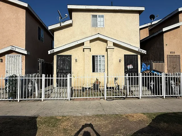 8718 S Main St — Photo 14