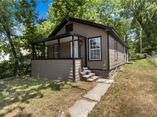 6943 S Benton Ave, Kansas City, MO 64132
