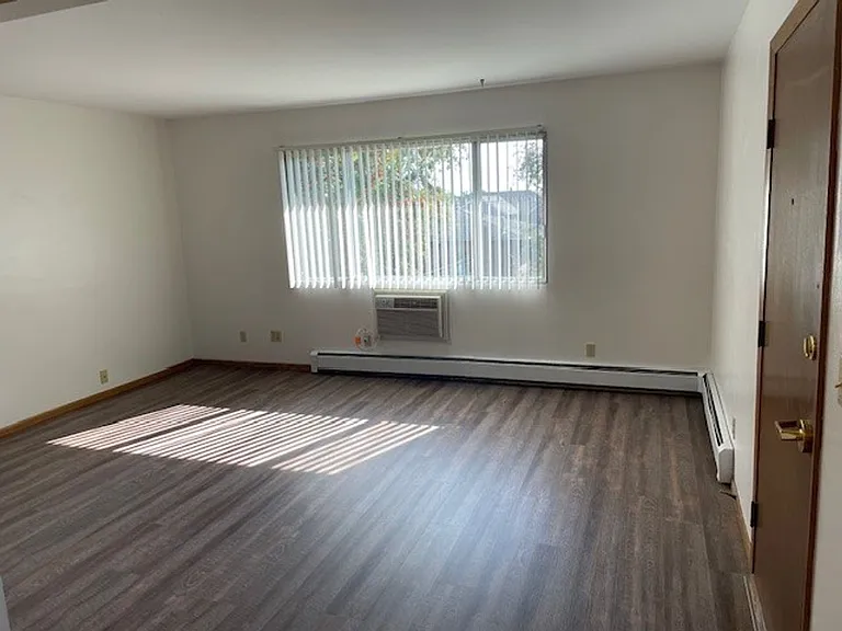 1700 Jackson St — Photo 13