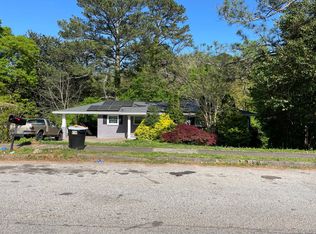 2480 Miriam Ln, Decatur, GA 30032