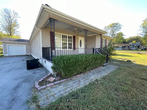 207 Gracie Ave, Fort Oglethorpe, GA 30742