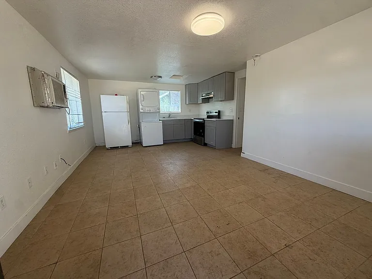 SAC T 5801 — Photo 8