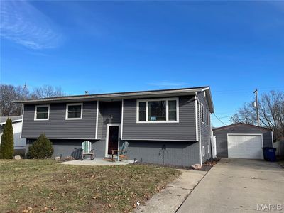 20 Birchwood Rd, Litchfield, IL, 62056