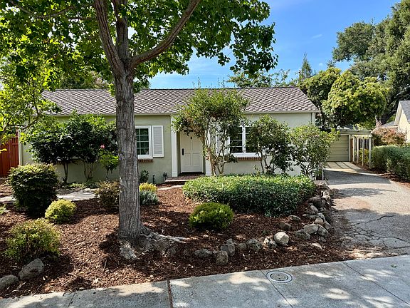 2nd image of 129 Primrose Way