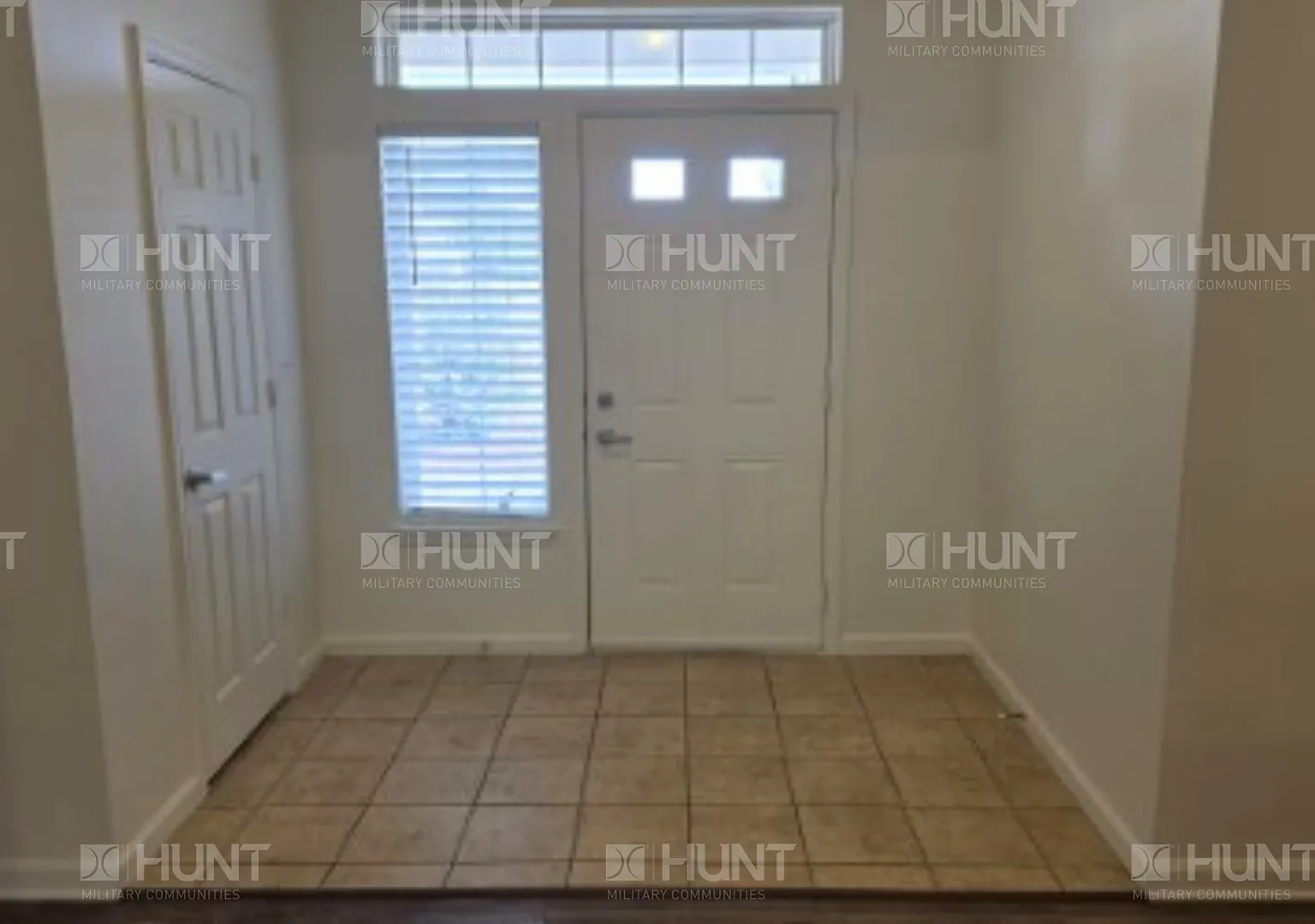 4 bed, 2245 sqft, $1,600 — Photo 2