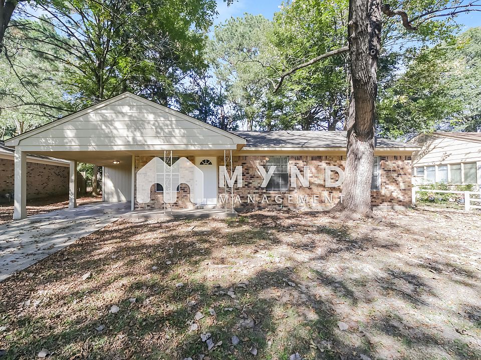 1st image of 3020 Normandy Dr #Lake0