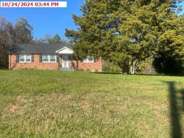 237 Ragland Rd, Madison Heights, VA 24572