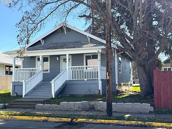 2nd image of 224 W Court St