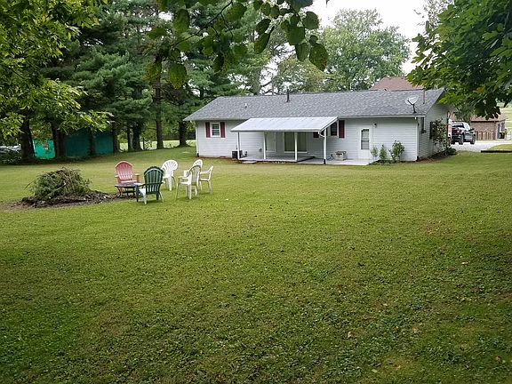 5th image of 4380 Newport Dr