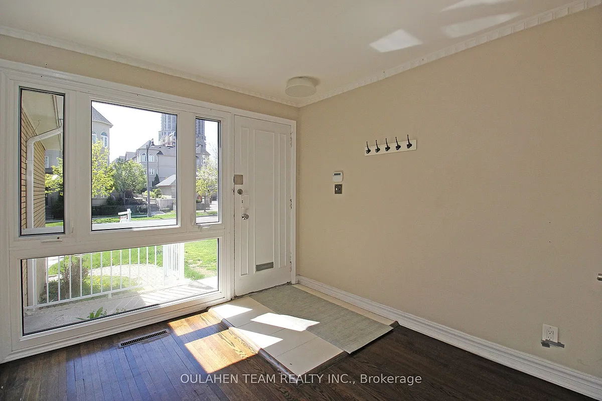 Building Photo - 58 Avondale Ave