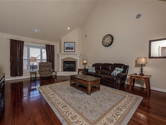 3rd image of 4184 W Mossy Rock Dr