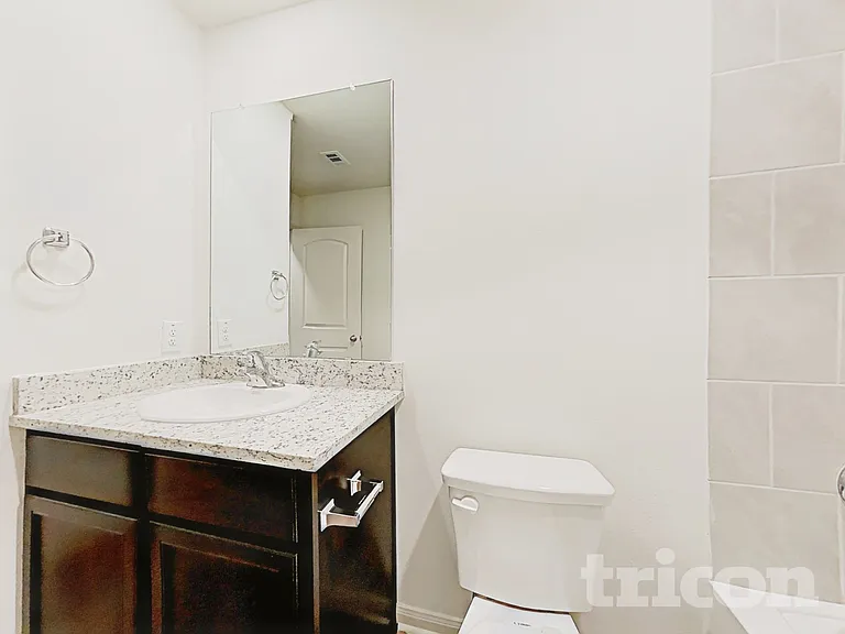 732 Shoal Crk — Photo 23