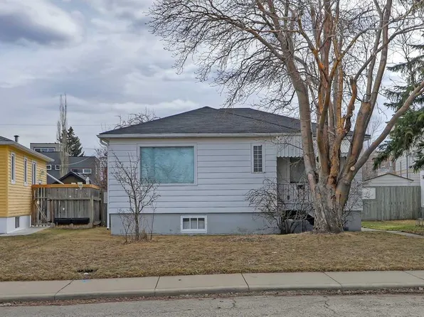 1914 NW 5th St NE, Calgary, AB T2E 3X5