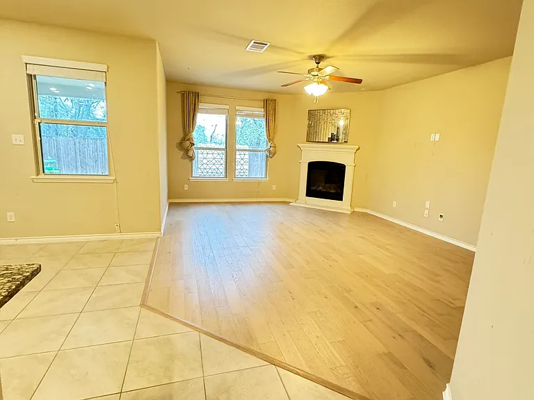 10020 Long Branch Dr — Photo 9