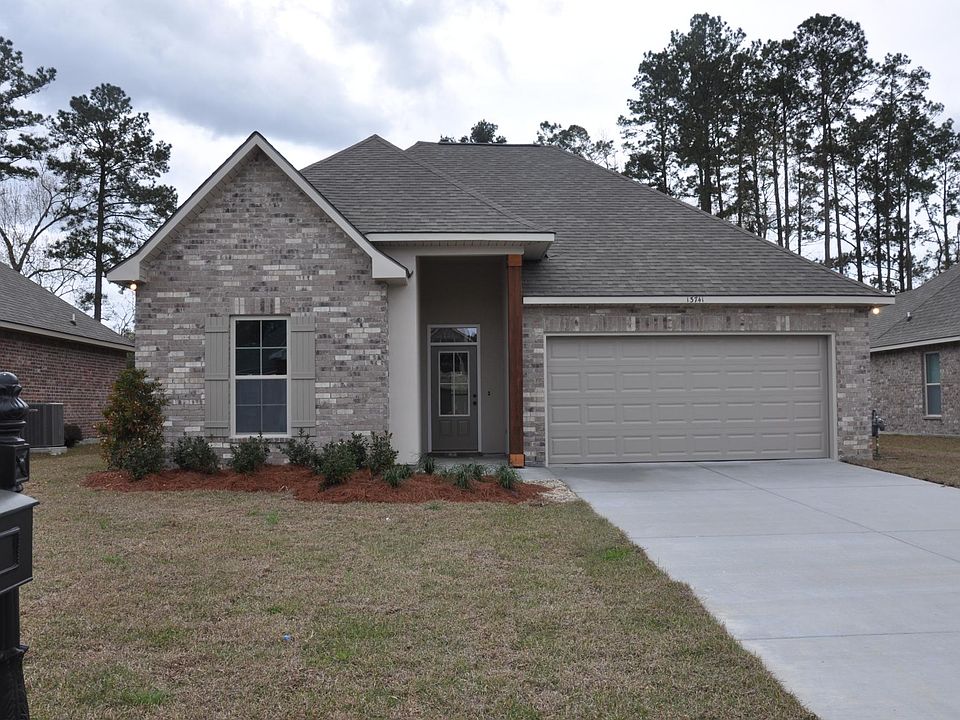 1st image of 13741 Fig Dr