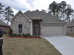 13741 Fig Dr, Denham Springs, LA 70726