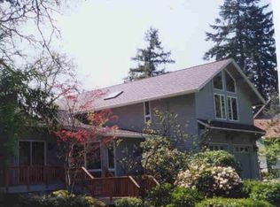 630 Ridgeway Rd, Lake Oswego, OR 97034