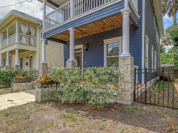 3rd image of 1628 N Laura St