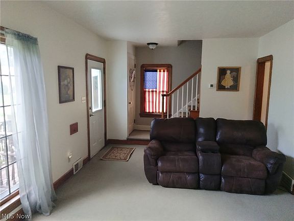 5th image of 63 Clifton Dr