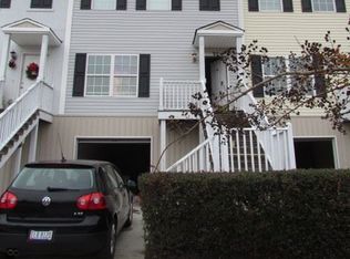 332 Laurel Oak Ln, Thunderbolt, GA 31404