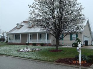 6431 Deerfield Ct, Waterloo, IL