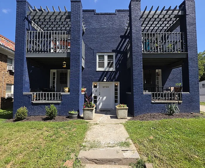 2733 Campbell St #104 — Photo 2